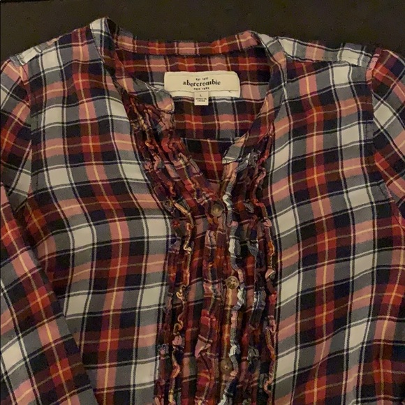 Plaid shirt. Like new - Picture 2 of 3
